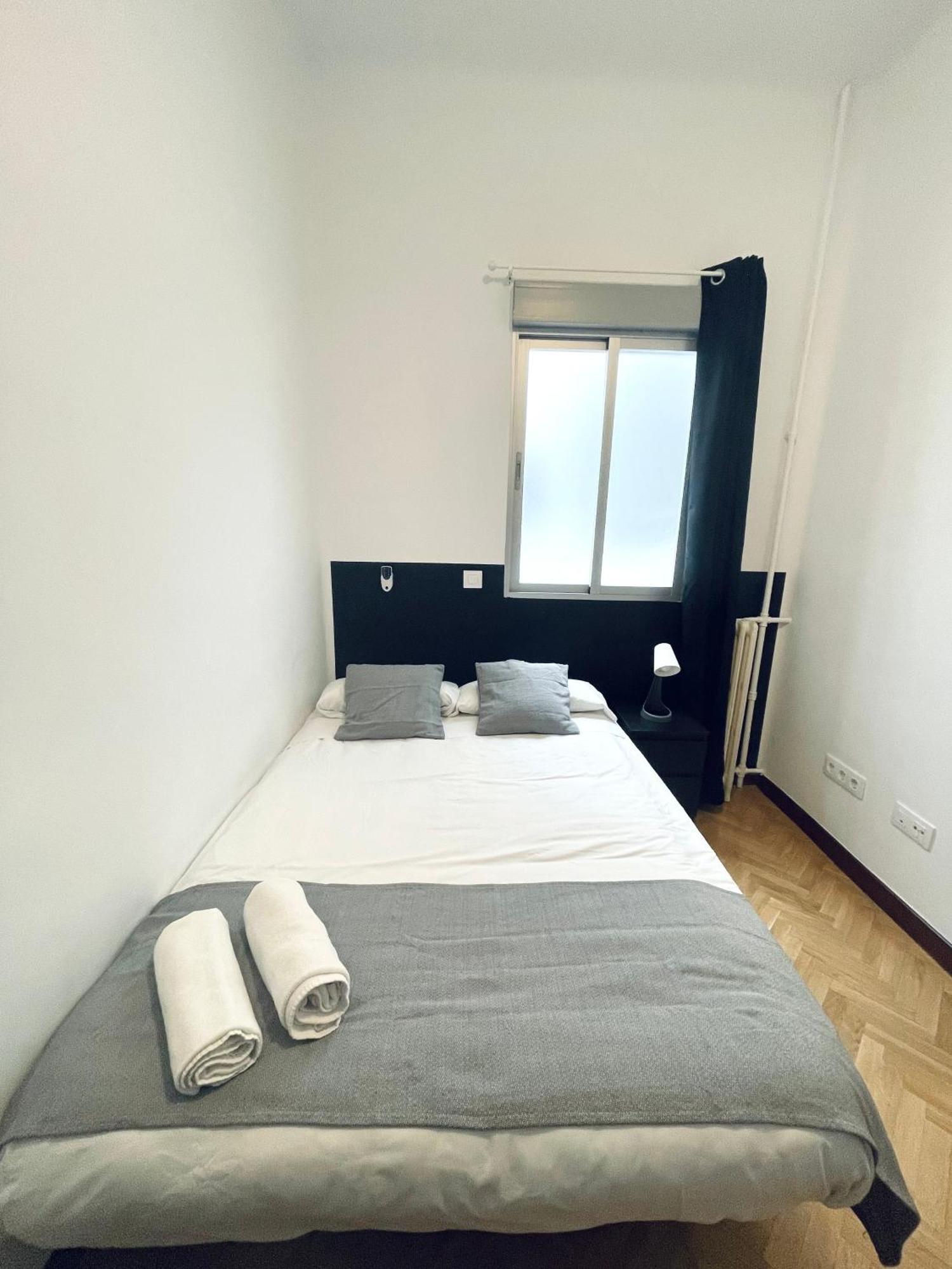 Ibiza Habitaciones Madrid Buitenkant foto